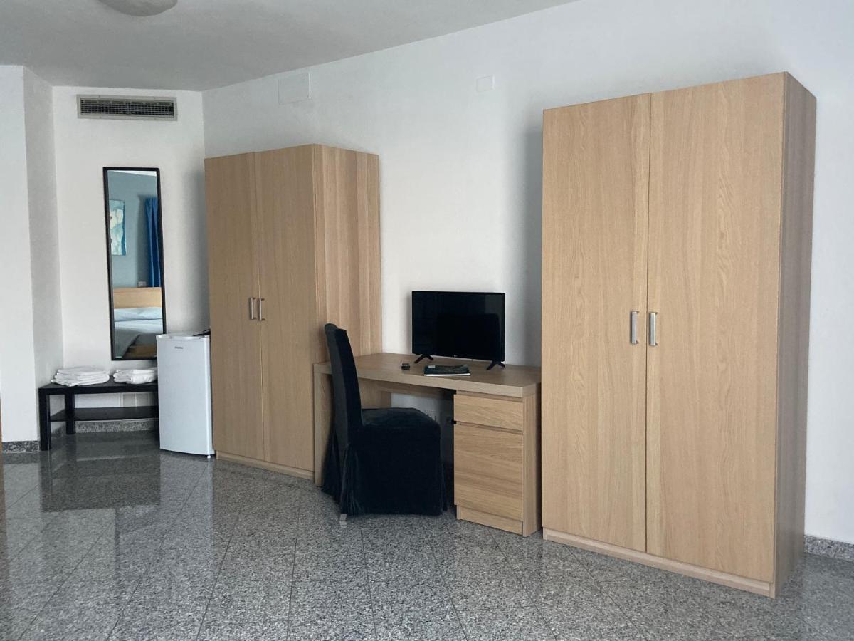 Hotel Santa Giulia Кастенедоло Экстерьер фото